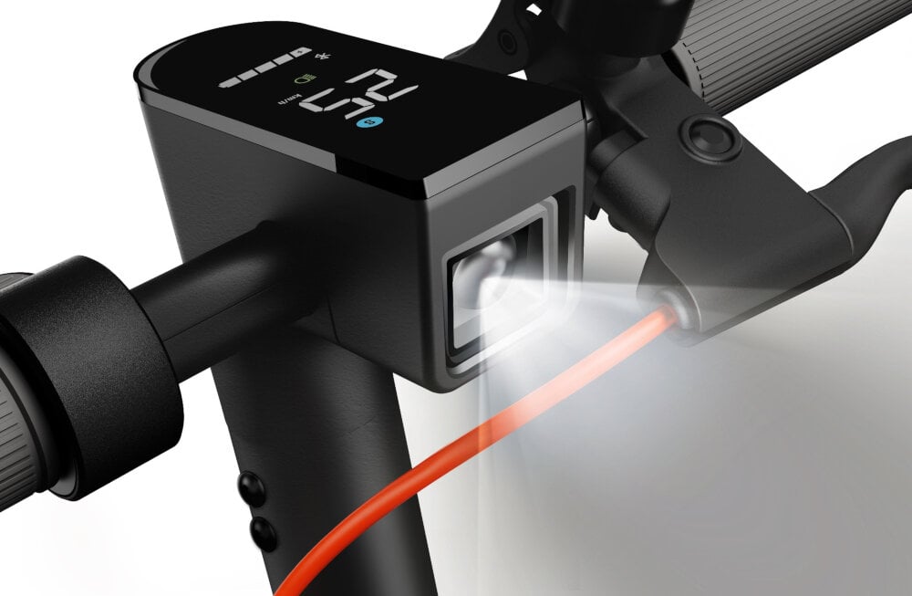 Hulajnoga elektryczna XIAOMI Electric Scooter 4 Lite zasieg oswietlenia od 2 do 8 metrow doskonala widocznosc bezpieczenstwo tylne oswietlenie przyciaga wzrok minimalizuje ryzyko kolizji migajace sygnaly swietlne funkcja ostrzegawcza jazda komfortowa i bezpieczna