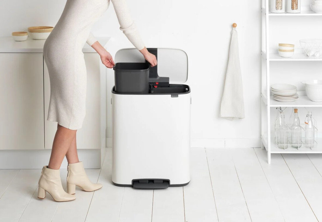 Kosz na śmieci BRABANTIA 211362 Bo Pedal Bin 60L Czarny pojemnosc 60 l dwa pojemniki wklad mozliwosci oproznianie