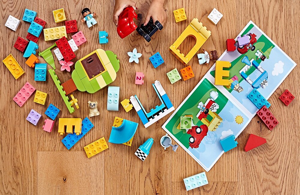 LEGO Duplo Pudełko z klockami Deluxe 10914 kreatywna zabawa Elementy można także łączyć z innymi zestawami