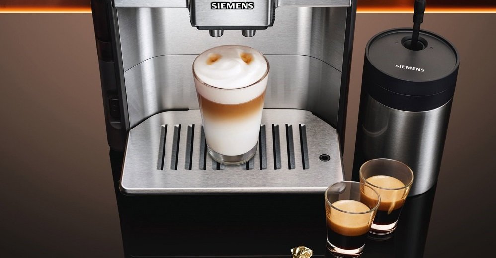 Ekspres-SIEMENS-EQ.6-Plus-TE653M19RW panel dotykowy, kawa, latte machiato