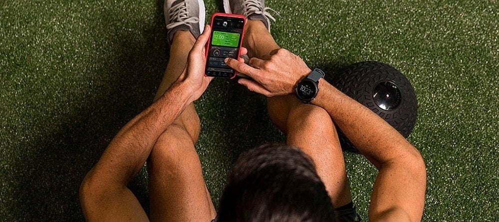 Zegarek sportowy GARMIN Instinct Solar aplikacja smartfon ćwiczenia sport sen kalorie 