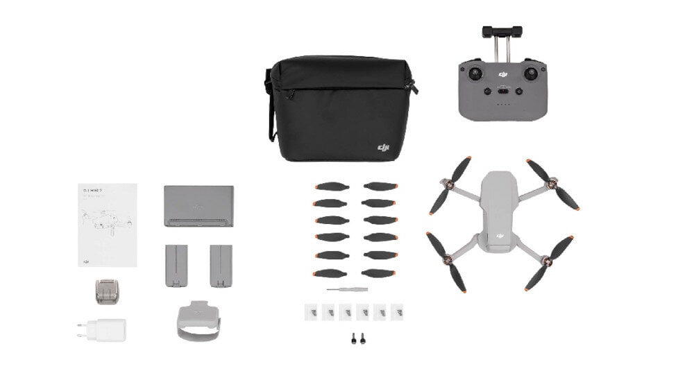 Dron DJI Mini 2 zestaw akcesoria wyposażenie combo 