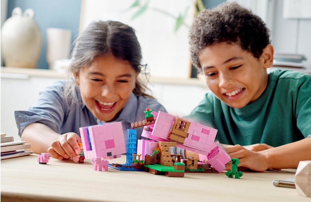LEGO Minecraft Dom w kształcie świni 21170 dla fanów Minecrafta kreatywna zabawa pasja tworzenia
