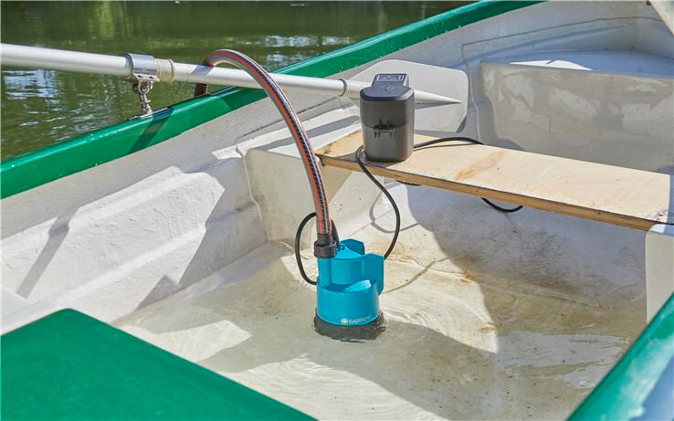 Akumulatorowa pompa zanurzeniowa do czystej wody 2000/2 18V P4A oproznianie zbiornika praca na sucho zapobieganie uszkodzenia