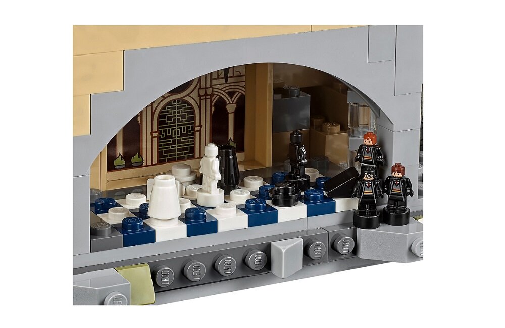 LEGO Harry Potter Zamek Hogwart 71043 kreatywna zabawa prawidłowy rozwój merytoryczny dziecka klocki figurki minifigurki bez zasilania klasyczna zabawa wysoka jakość lego wielogodzinna zabawa Komnata szachów Komnata Tajemnic
