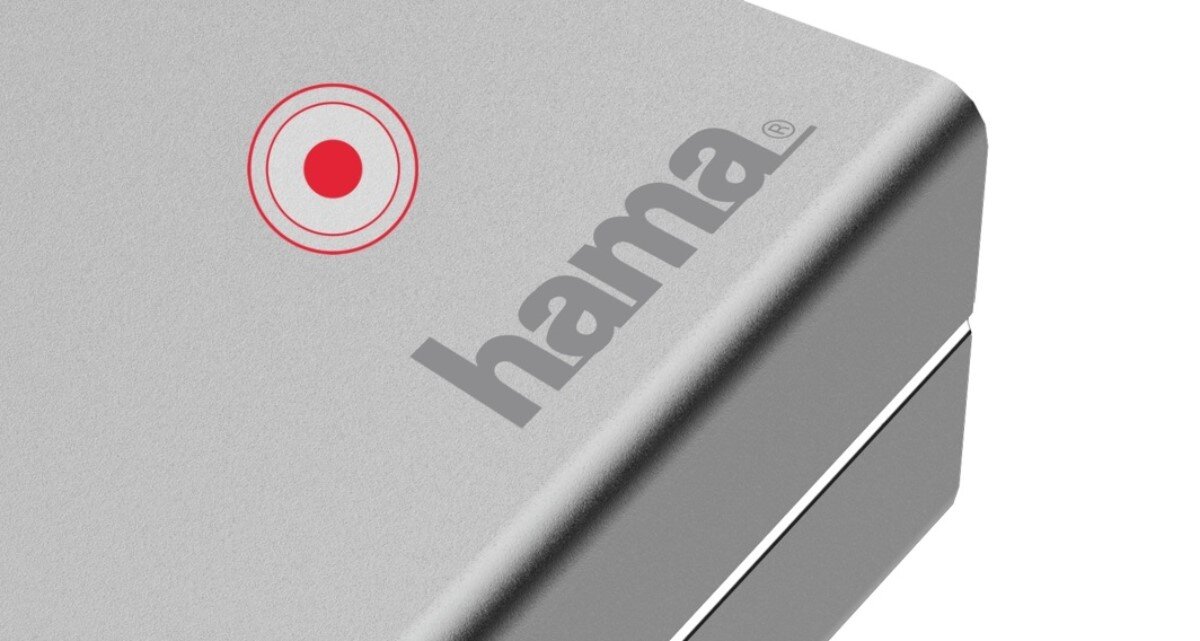 zdjęcie huba USB-C z 4 gniazdami  