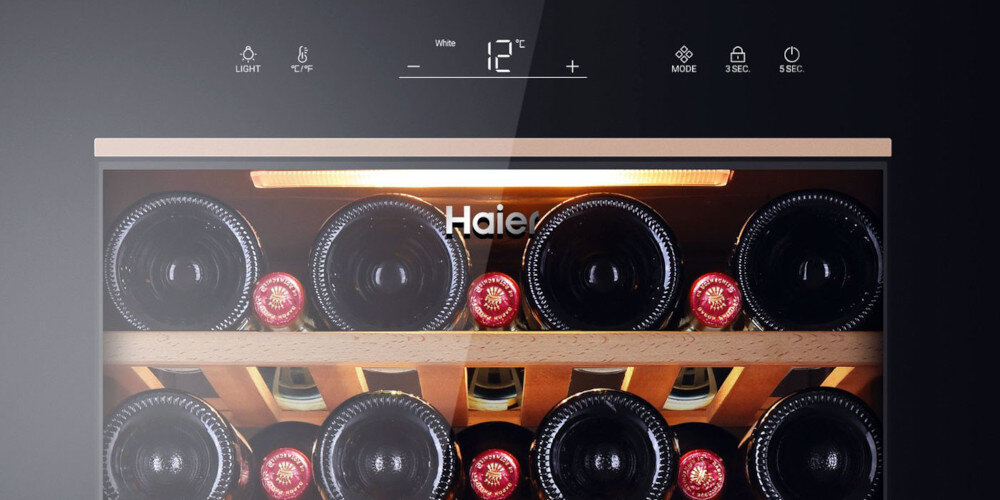 CHŁODZIARKA DO WINA HAIER HWS84GA przybliżenie panel front kontrola intuicyjny panel Cyfrowy Zawsze pod kontrolą wyświetlacz wzorowo schłodzone wino
