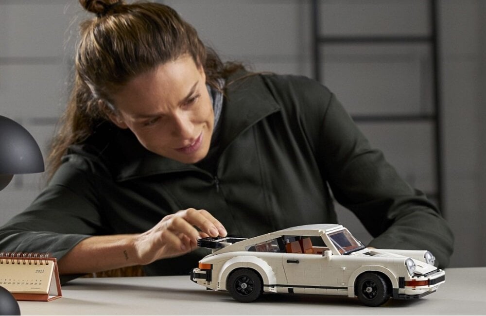 LEGO Creator Porsche 911 10295 Trenowanie ważnych umiejętności