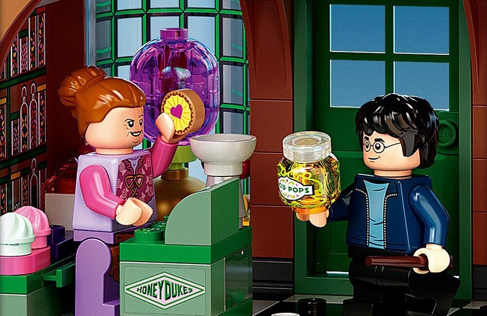 LEGO Harry Potter Wizyta w wiosce Hogsmeade 76388 Kultowe budynki z mnóstwem autentycznych detali
