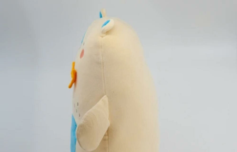 INNOGIO-BEAR-MASKOTKA zabawka kolorystyka muszka przytulanka poduszka pranie pralka