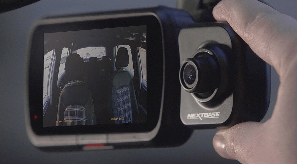 Wideorejestrator NEXTBASE 622GW ekran obiektyw rozdzielczość nagrywanie parkowanie czujnik mocowanie matryca filmy
