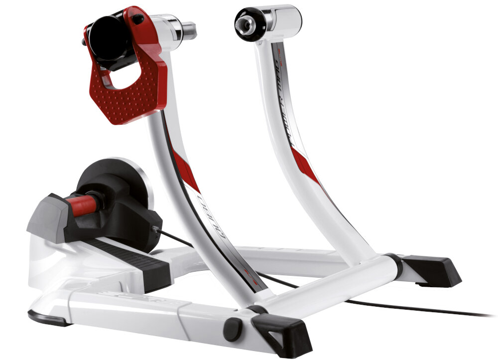 Trenażer rowerowy ELITE Qubo Power Mag Smart B+ magnetyczny niezwykle łatwe w obsłudze ciche nie wymaga specjalistycznego sprzętu do podłączenia