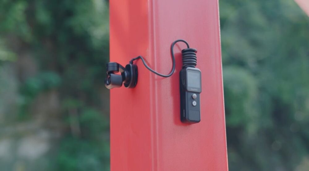Kamera FEIYUTECH Feiyu Pocket 2S   sport montaż nagrywanie stabilizacja montaż edycja filtry ostrość śledzenie tryby bateria akumulator zasilanie ładowanie rozdzielczość filmy obudowa odporność wielkość łączność sterowanie 