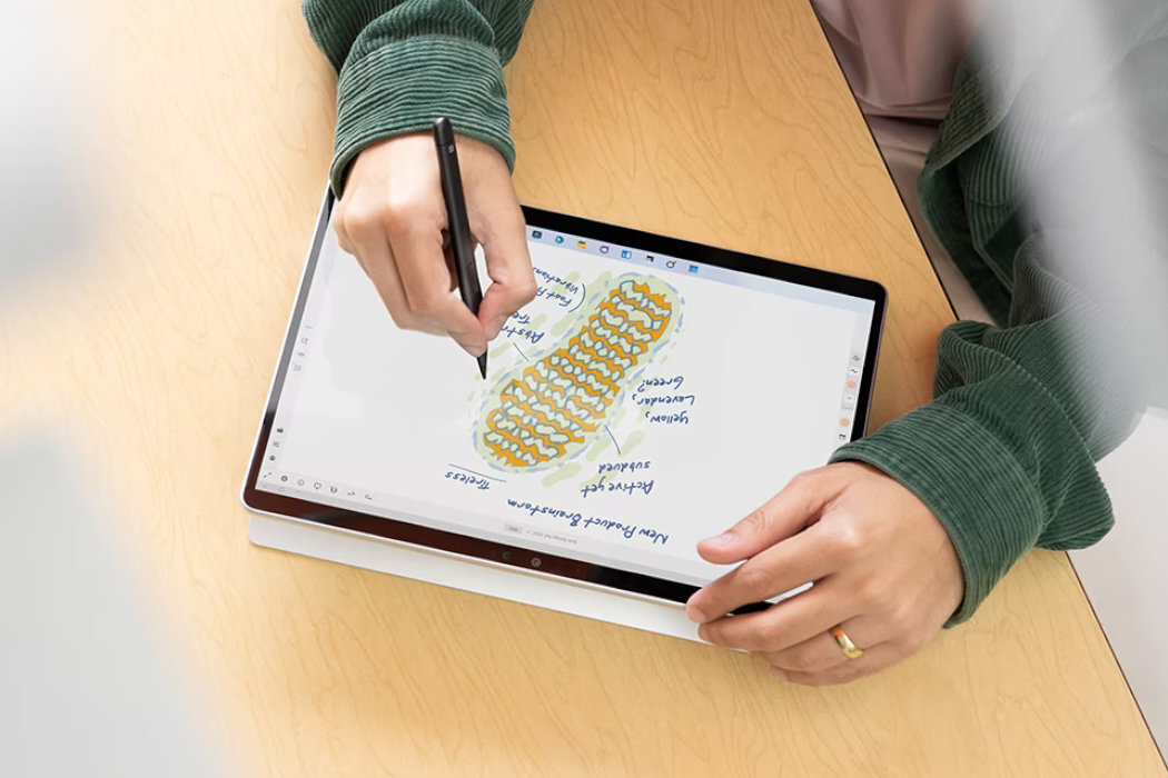 Klawiatura Microsoft Surface Pro Signature Keyboard + Pióro Surface Slim Pen 2  kolory materiał luksus potęga rzeczywistość konstrukcja wygoda wszechstronność