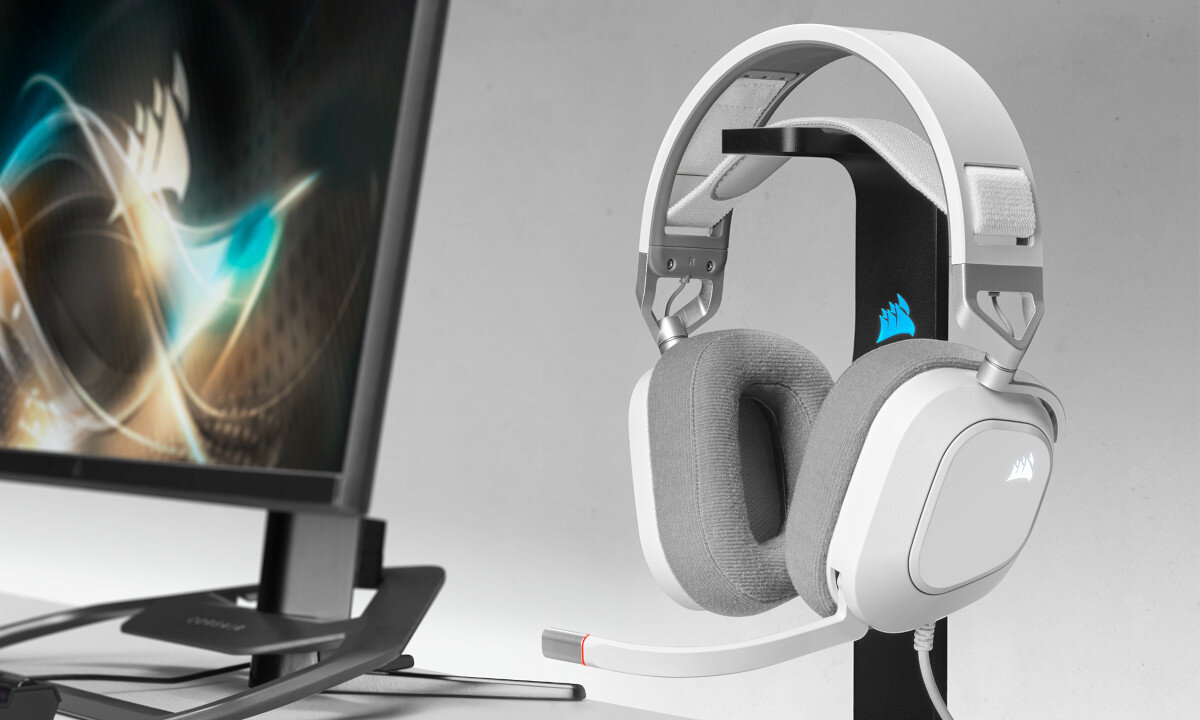 Sluchawki CORSAIR HS80 RGB Bialy dla wymagajacych uzytkownikow