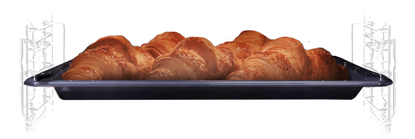 Pokazane na zdjęciu wypieczone croissanty stanowią przykład efektów pieczenia w piekarniku parowym Samsung z oferty Media Expert