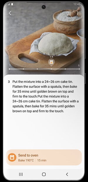Ekran smartfona na którym wyświetlane są informacje jak przyrządzić danie