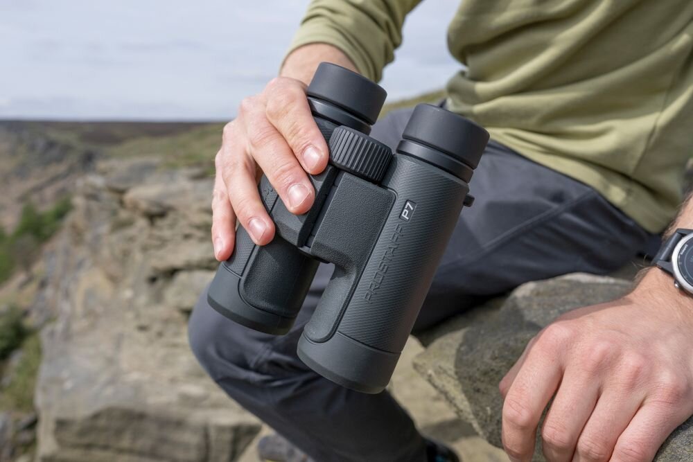 Lornetka NIKON Prostaff P7   optyka waga konstrukcja ogniskowa zoom przybliżenie dioptria muszle oczne obiektywy soczewki pryzmat powłoka gwint okulary obserwacja przyroda sport powiększenie 
