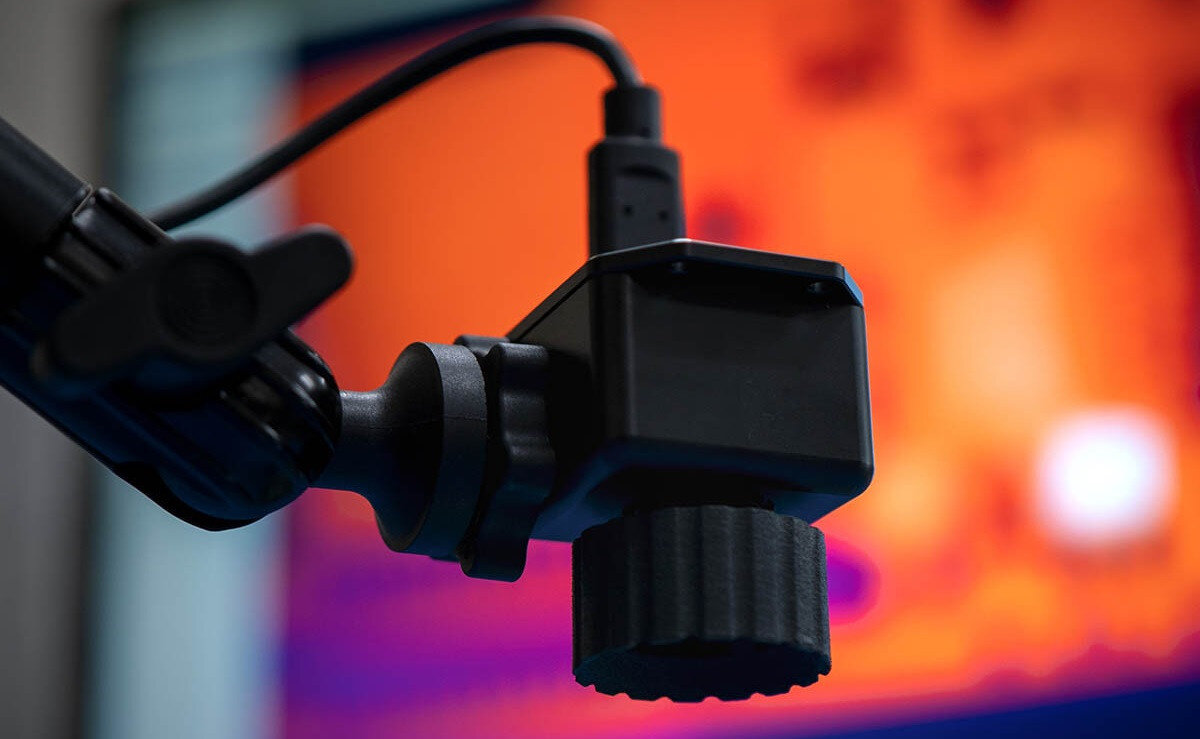 Kamera termowizyjna SEEK THERMAL InspectionCAM parametry rozdzielczość zakres temepratury działanie