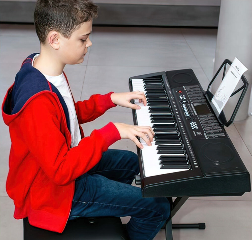 Keyboard MK 2102 Czarny dla najmłodszych muzyka pasja funkcje tradycja start gniazda odtwarzacz mp3 wygoda przenoszenie
