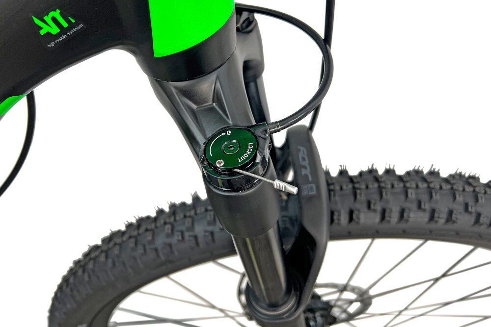 Rower górski MTB TORPADO Storm X6 M19 29 cali męski Czarno-zielony rower typu hardtail przedni amortyzator marki Rock Shox ułatwia najeżdżanie na przeszkody niweluje wstrząsy na kierownicy niska masa roweru duża sztywność