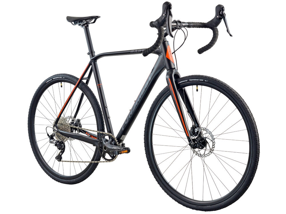 Rower przełajowy FONDRIEST Raptor 2.0 M20 28 cali męski Czarno-pomarańczowy rower typu gravel do jazdy na nawierzchni szutrowej na leśnych i terenowych trasach rower wyścigowy do jazdy wyczynowej największa prędkość jak najmniejszym kosztem maksymalnie zmniejszać opór powietrza