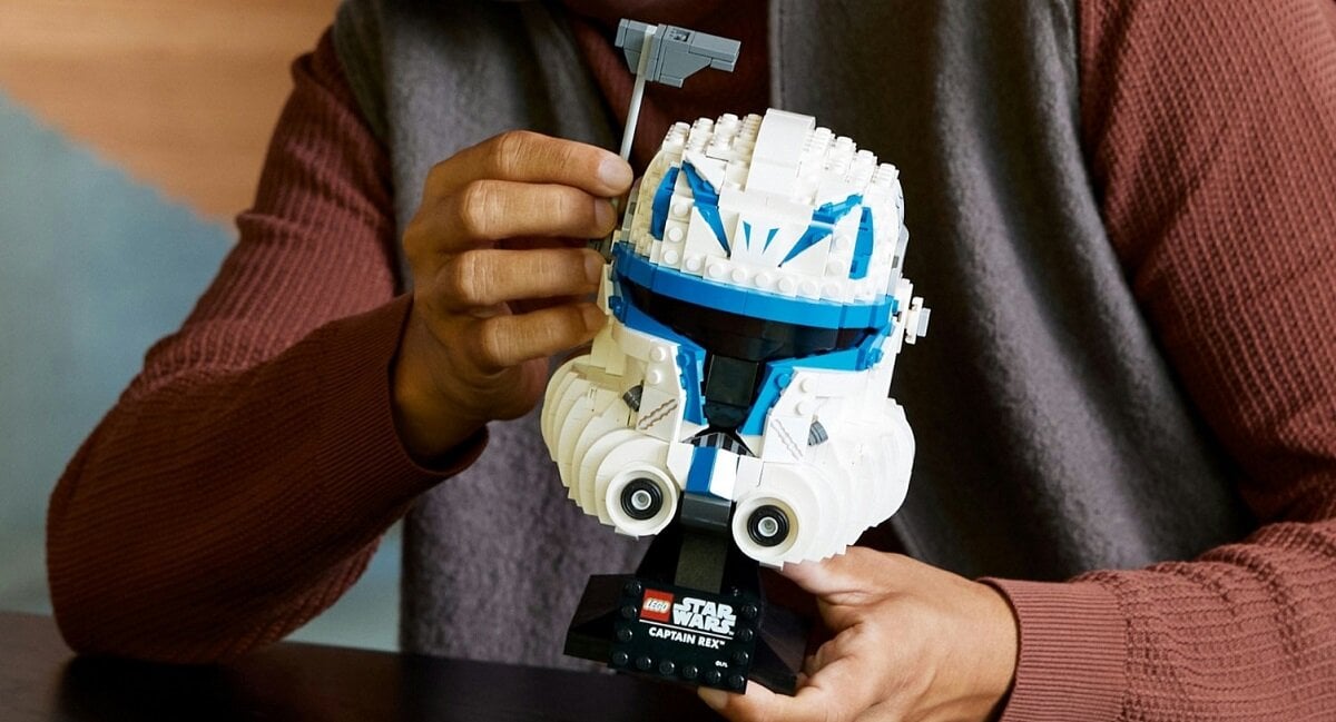 LEGO Star Wars Hełm kapitana Rexa 75349 dziecko kreatywność zabawa nauka rozwój klocki figurki minifigurki jakość tradycja konstrukcja nauka wyobraźnia role jakość bezpieczeństwo wyobraźnia budowanie pasja hobby funkcje instrukcja aplikacja LEGO Builder