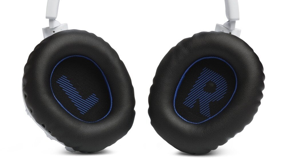 JBL QUANTUM 360 design komfort lekkość dźwięk jakość wrażenia słuchowe ergonomia lekkość sport aktywność podróże czas pracy działanie akumulator