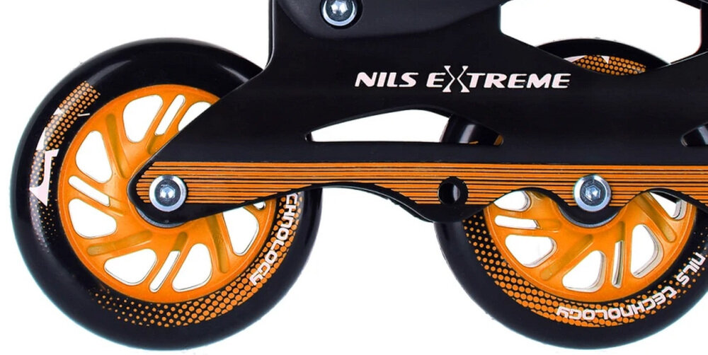 Łyżworolki NILS EXTREME NA18812 A (rozmiar 39-43) miekkie kolka z materialu PU twardosc 82A srednica 100 mm  grubosc 24 mm bardzo dobra przyczepnosc do podloza tlumia drgania lozyska ABEC-9 3 kolka rozwijanie duzej predkosci bardzo zwinne lekkie