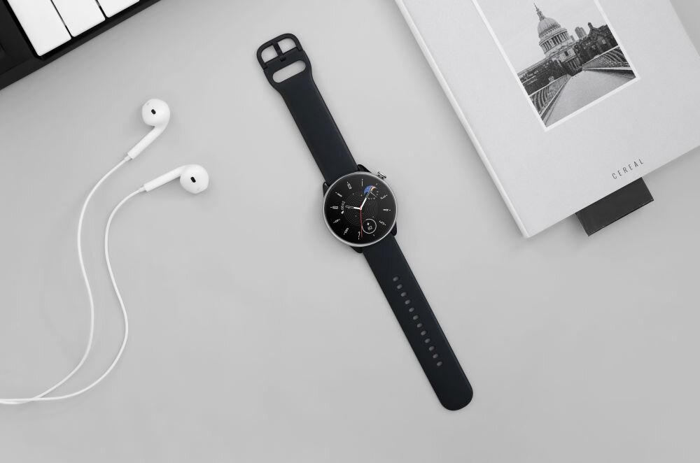 Smartwatch AMAZFIT GTR Mini    ekran bateria czujniki zdrowie sport pasek ładowanie pojemność rozdzielczość łączność sterowanie krew puls rozmowy smartfon aplikacja 