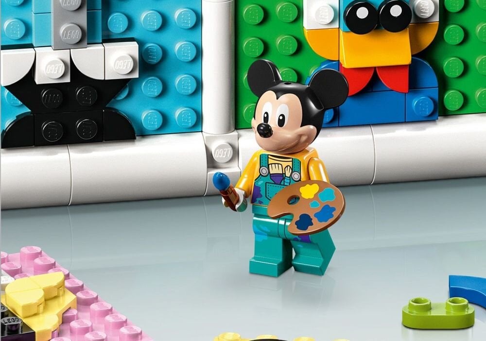 LEGO Disney 100 lat kultowych animacji Disneya 43221   klocki elementy zabawa łączenie figurki akcesoria figurka zestaw 