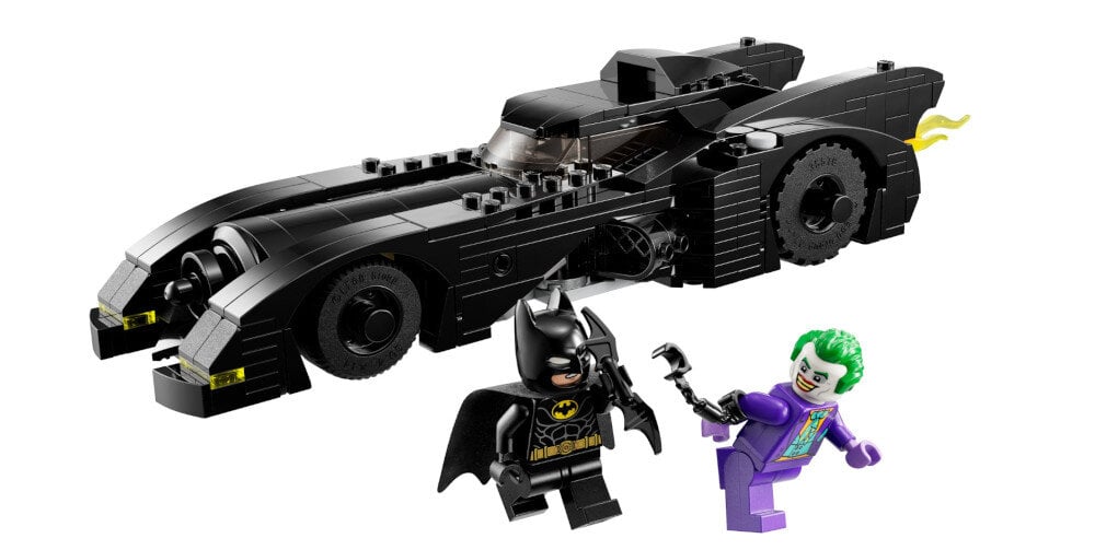KLOCKI LEGO DC BATMAN BATMOBIL: POŚCIG BATMANA ZA JOKEREM 76224 Batmobil płomienie