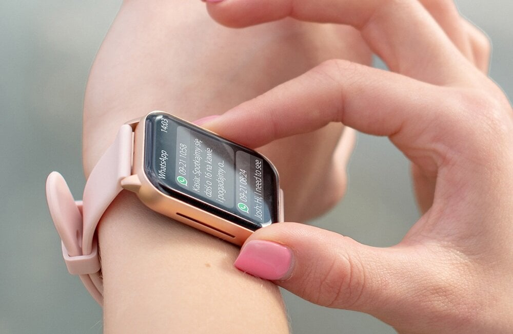 Smartwatch MAXCOM FW25 Arsen Pro ekran bateria czujniki zdrowie sport pasek ładowanie pojemność rozdzielczość łączność sterowanie krew puls rozmowy smartfon aplikacja