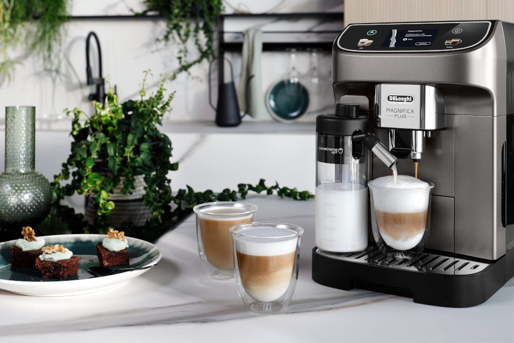 Ekspres DELONGHI Magnifica Plus ECAM320.70.TB Tytanowy System LatteCrema Hot regulacja spieniania mleka