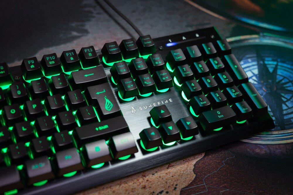 Klawiatura SUREFIRE Kingpin X2 RGB solidnosc niezawodnosc stabilnosc polaczenie klawisze
