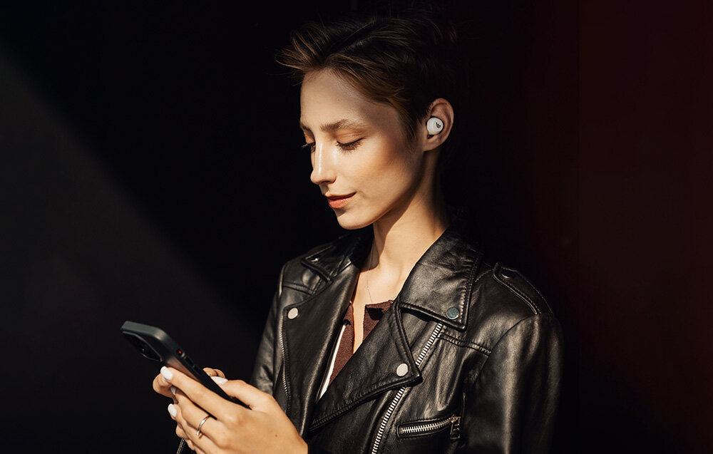 Słuchawki dokanałowe EDIFIER X3 Lite design komfort lekkość dźwięk jakość wrażenia słuchowe ergonomia lekkość sport aktywność podróże czas pracy działanie akumulator 