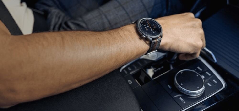 Smartwatch AMAZFIT Balance   ekran bateria czujniki zdrowie sport pasek ładowanie pojemność rozdzielczość łączność sterowanie krew puls rozmowy smartfon aplikacja 