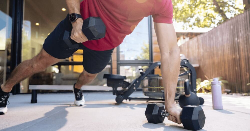 Smartwatch AMAZFIT Balance   ekran bateria czujniki zdrowie sport pasek ładowanie pojemność rozdzielczość łączność sterowanie krew puls rozmowy smartfon aplikacja 