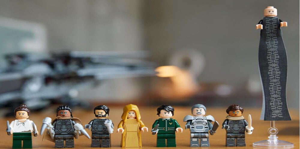 KLOCKI LEGO ICONS DIUNA — ATREIDES ROYAL ORNITHOPTER 10327 8 minifigurek wymyślanie historii bohaterowie kreatywna zabawa