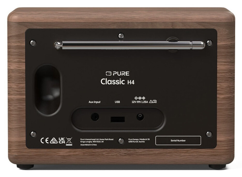 Radioodtwarzacz PURE Classic H4 - Mały rozmiar, duża wygoda, Radioodtwarzacz na białym tle