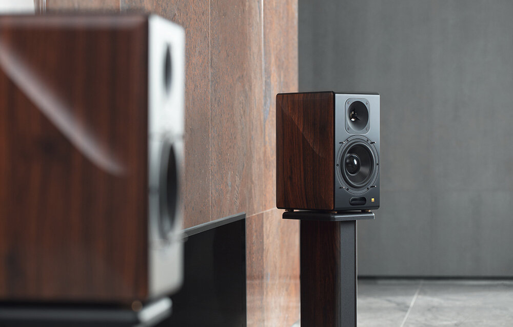 Акустичні системи EDIFIER S3000MKII демонструють стильну якість