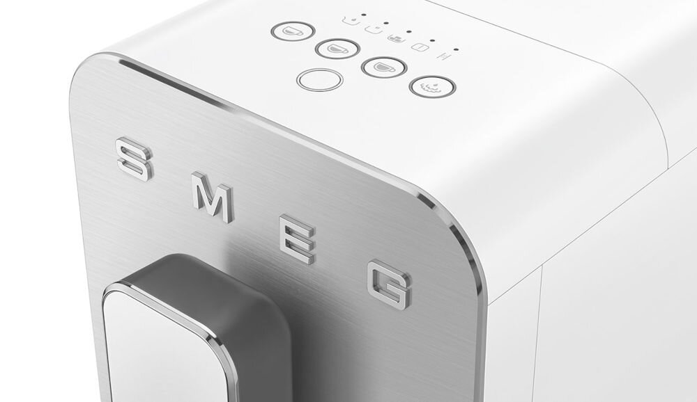 Ekspres SMEG BCC12WHMEU szeroki wybór napojów kawowych jeden przycisk białe podświetlanie menu risretto espresso kawa gorąca woda pomarańczowe menu lżejsze wersje risretto i espresso caffe lungo funkcja pary idealny napój dla siebie 