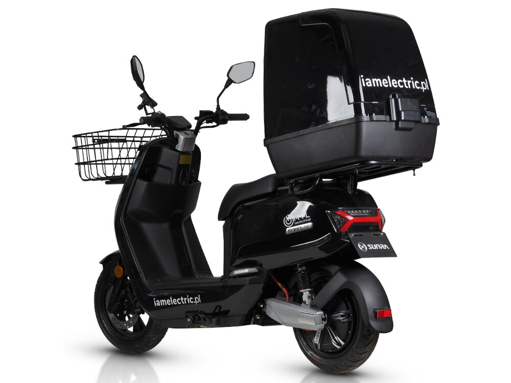Skuter elektryczny IML Sunra Robo-SC Delivery Czarny szerokie opony 110/70-12 komfort przyczepnosc trzy biegi dostosowanie predkosci i mocy wygoda efektywnosc kontrola dynamiki pojazdu bieg wsteczny ulatwia manewrowanie