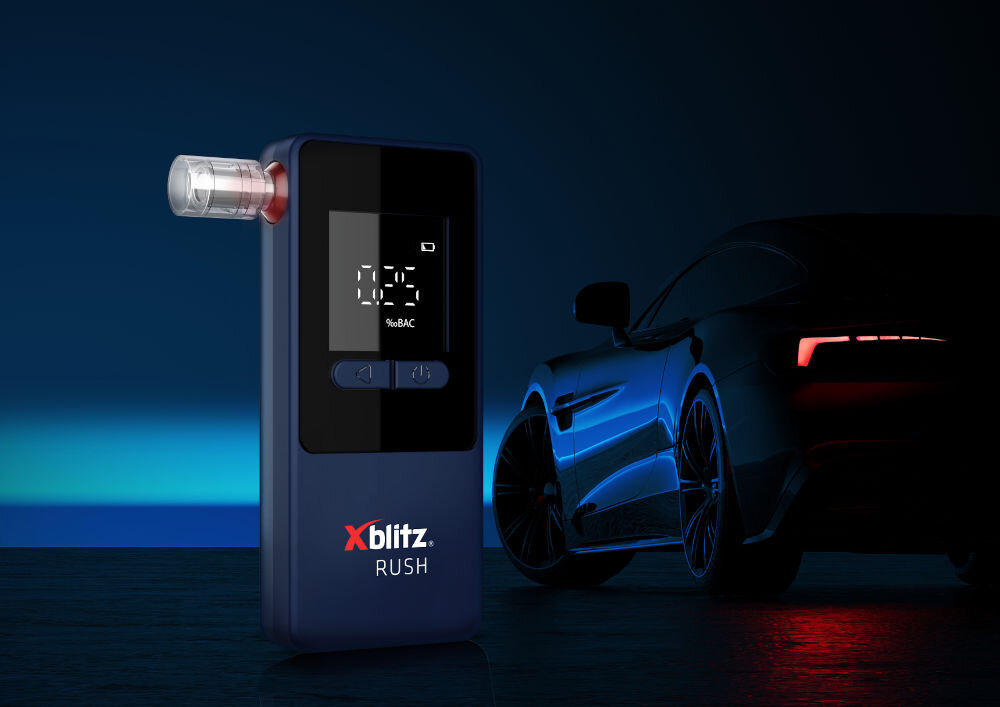 Alkomat XBLITZ Rush Elektrochemiczny pomaga zapewnić bezpieczeństwo na drodze funkcje precyzyjne pomiary besz narażania siebie i innycvh osób na niebezpieczeństwo 