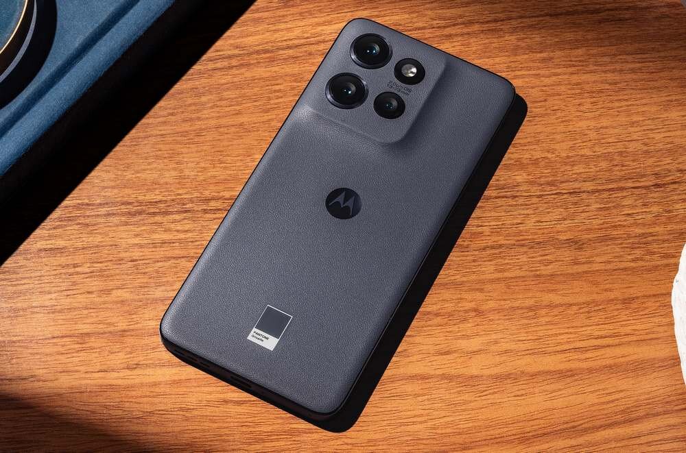 Smartfon MOTOROLA Edge 50 Neo edytowanie 
