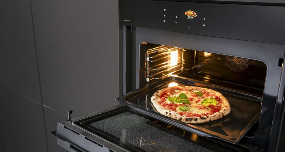 Piekarnik HISENSE BIM406A8B pizza domowa włoska wysoka temperatura 300 stopni wypieczone
