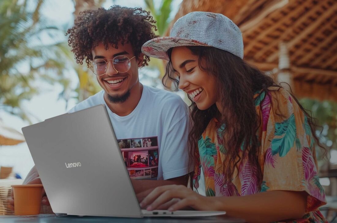 Laptop LENOVO Yoga Slim 7 - styl 