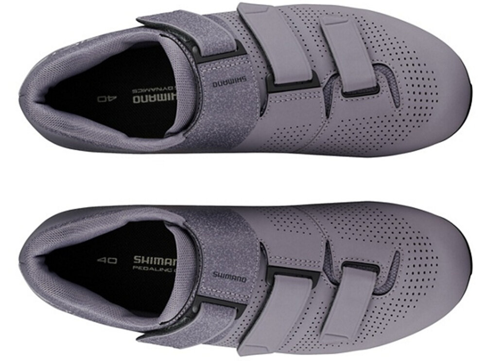 Buty rowerowe SHIMANO SH-RC102 Fioletowy rozmiar 38 para butów na jasnym tle widoczna z góry wysoka jakość wydajnośc komfort podeszwa z lekkiego nylonu wzmocniona włóknem szklanym optymalna sztywność