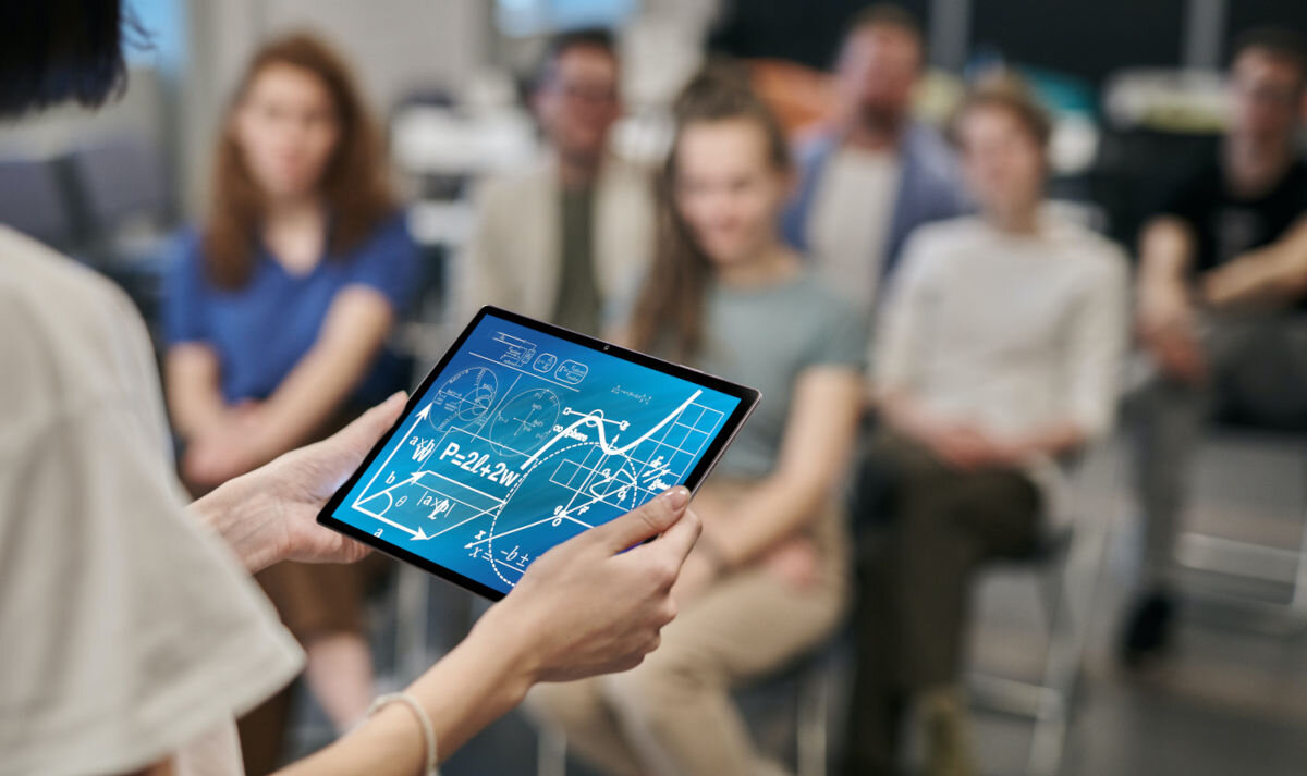 Tablet BLOW PlatinumTAB11 10.51 8/128 GB LTE Wi-Fi Szary + Klawiatura 8-rdzeniowy procesor 8 GB pamięci RAM