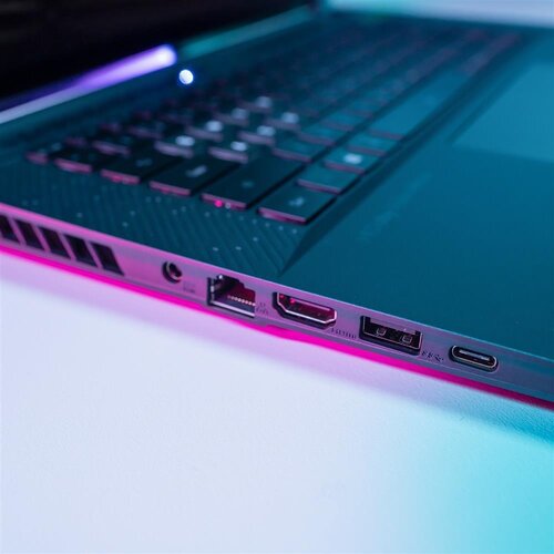 Laptop GIGABYTE Aorus 16X 9KG-43EEC54SD 16" 165Hz i7-13650HX 16GB RAM 1TB SSD GeForce RTX4060 DLSS 3, Funkcje AI